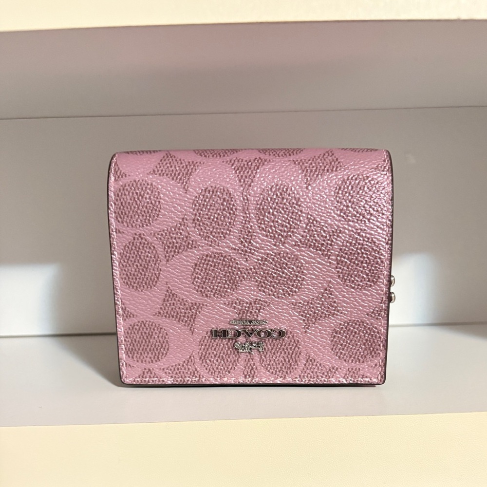 COACH metallic wallet - Picture 2 of 6